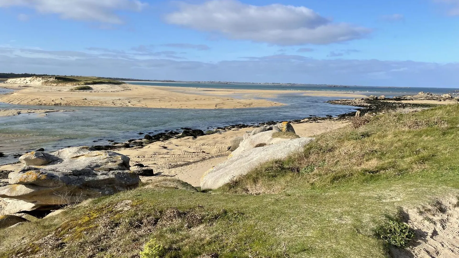 Vakantiehuis La Pommedepin Ravissante Maisonnette Avec Jardin Plouescat Frankrijk